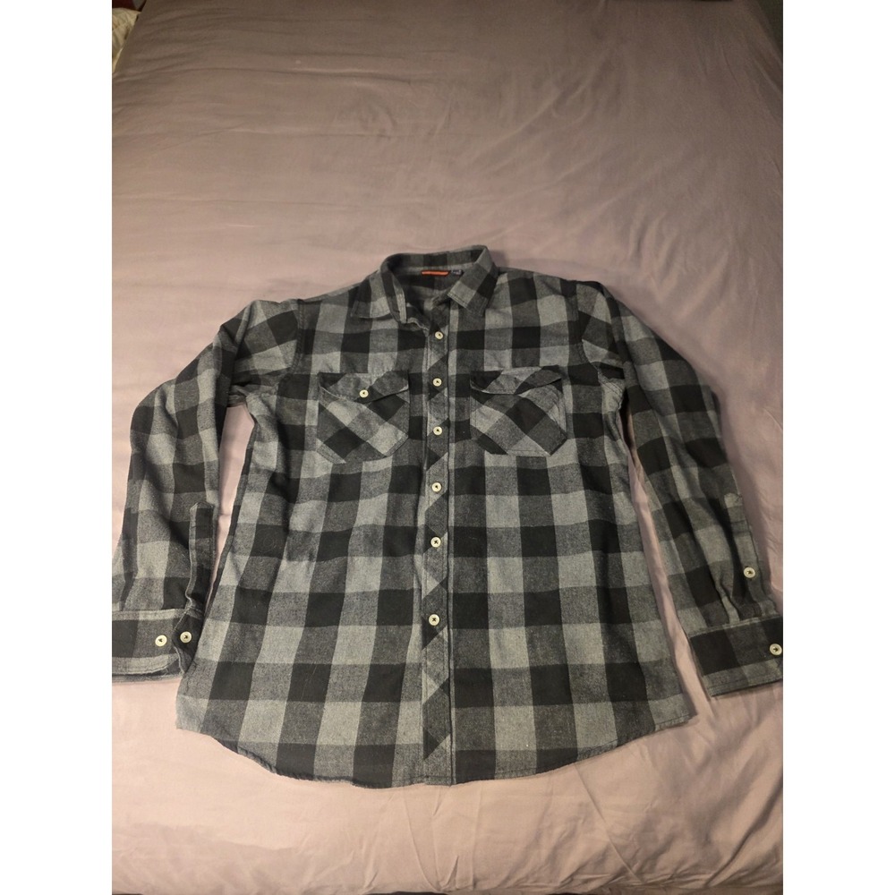 Design In Italy Shirt Mens Medium gray Black Plaid Flannel Button Front Casual